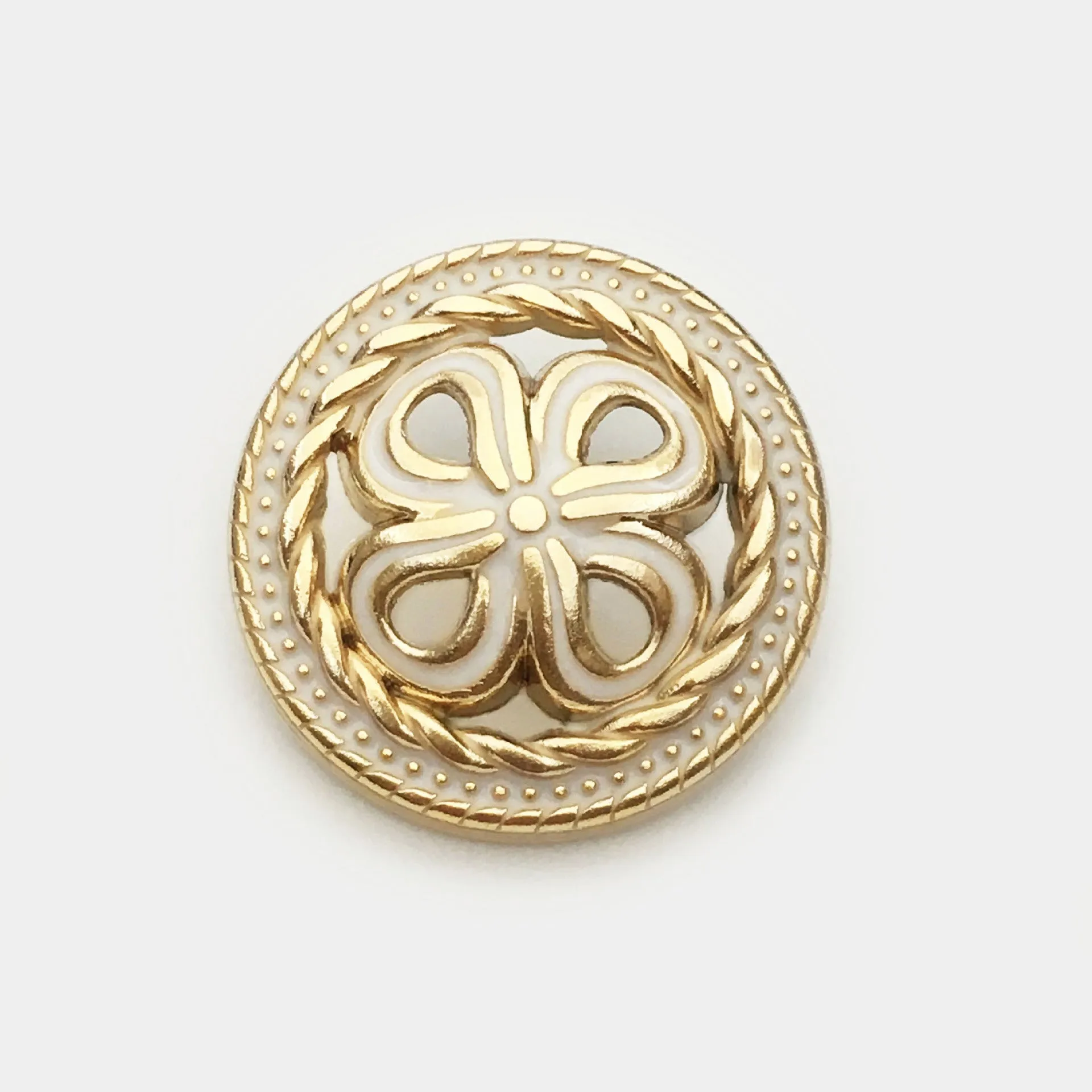 17.5/22.5/25mm Gold Silver Hollow Four Leaf Clover Metal Buttons 20pcs