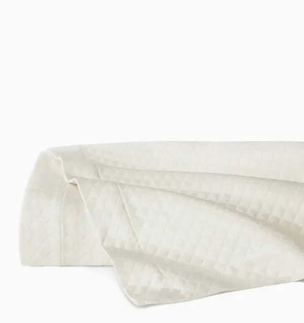 Bari Matelassé Coverlets & Shams