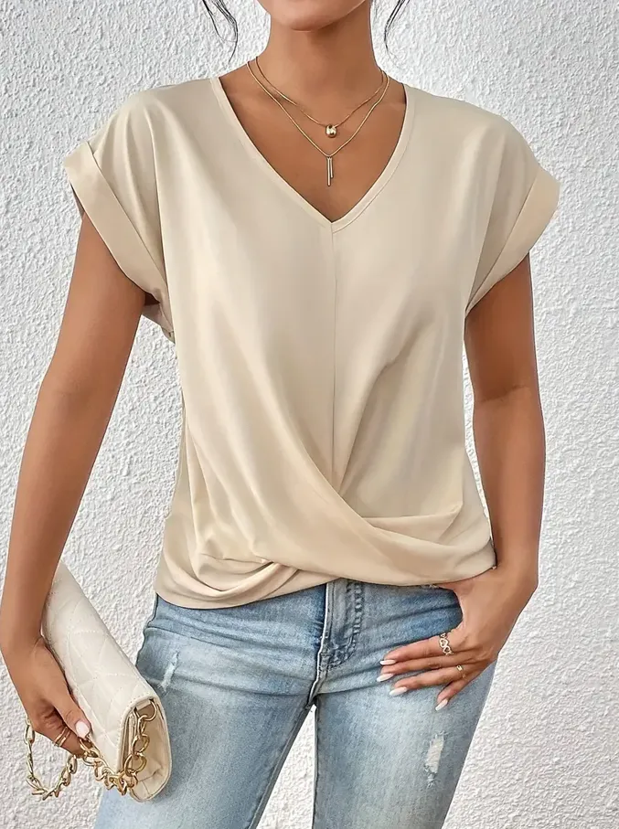 Bella | V-Neck Delight