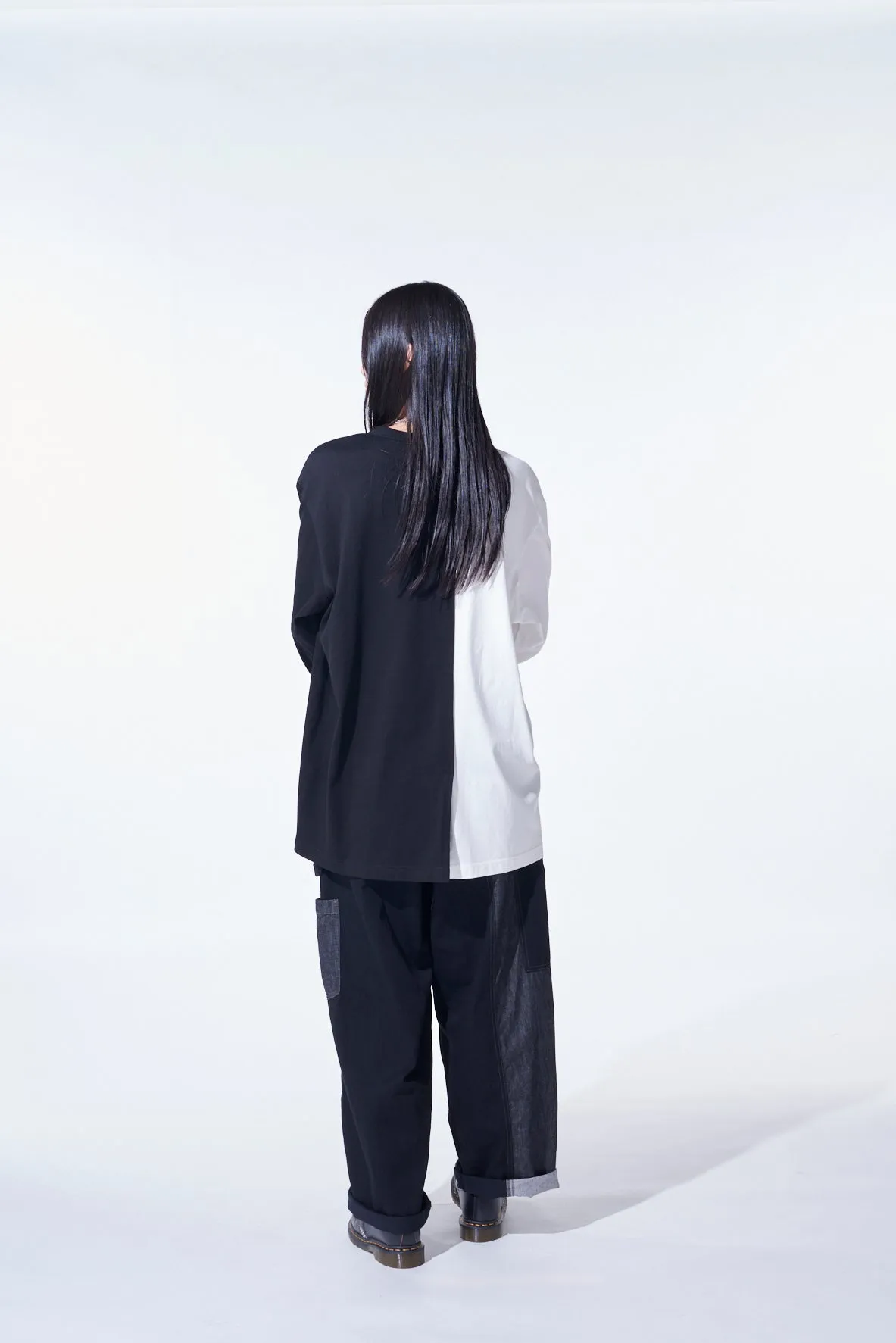 BICOLOR LONG-SLEEVED T-SHIRT WITH HEM SLITS