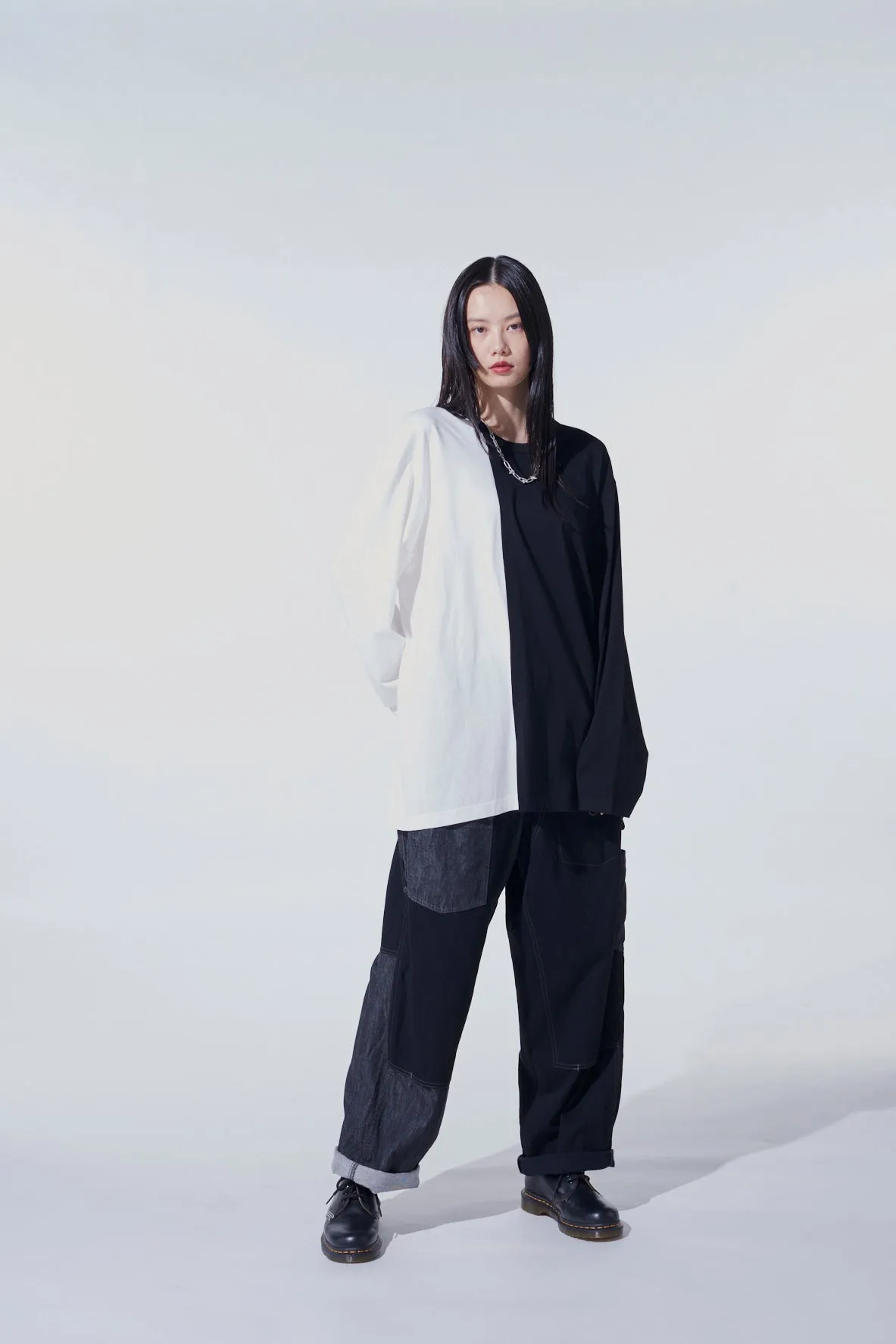 BICOLOR LONG-SLEEVED T-SHIRT WITH HEM SLITS