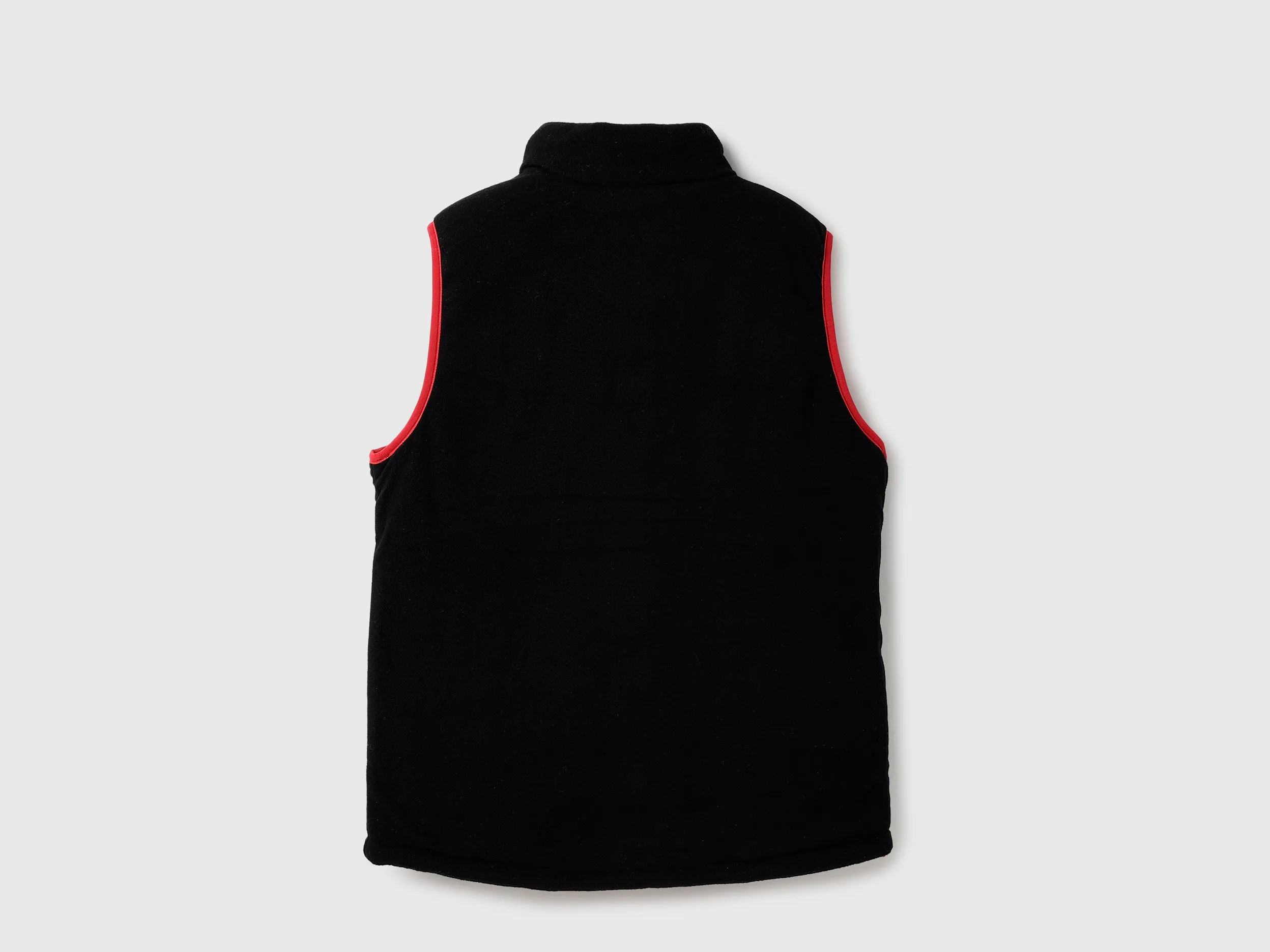 Boy's Regular Fit Sleeveless Reversible Jacket