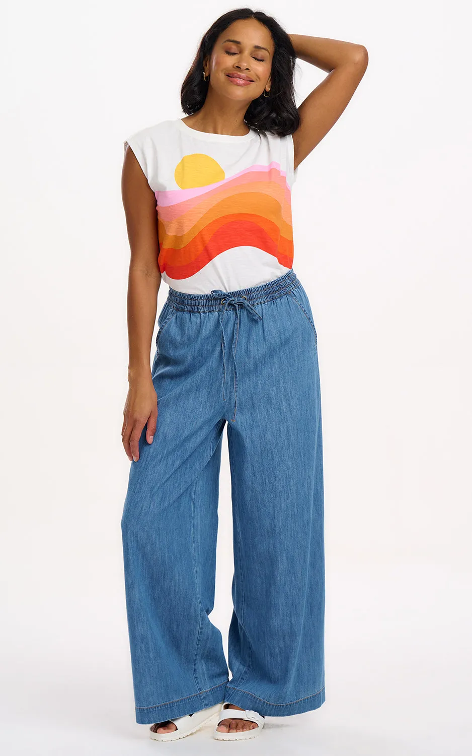 Chrissy Relaxed Tank T-Shirt Off-White Sunset Waves