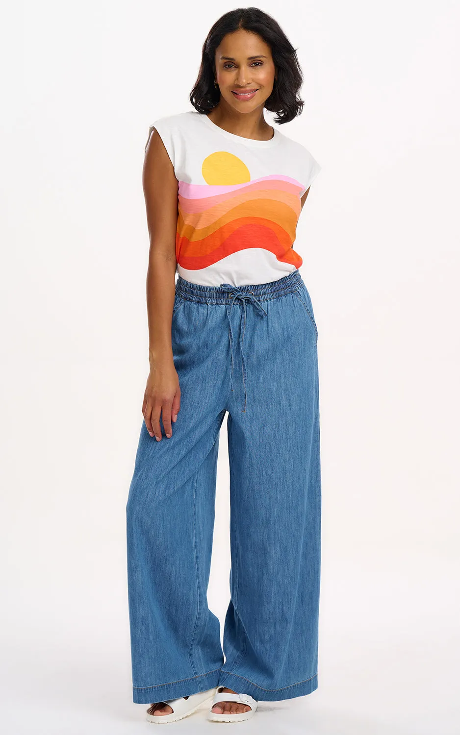 Chrissy Relaxed Tank T-Shirt Off-White Sunset Waves