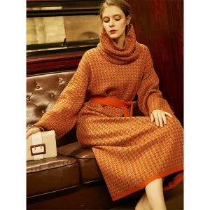 Elegant Patterned Knit Dress
