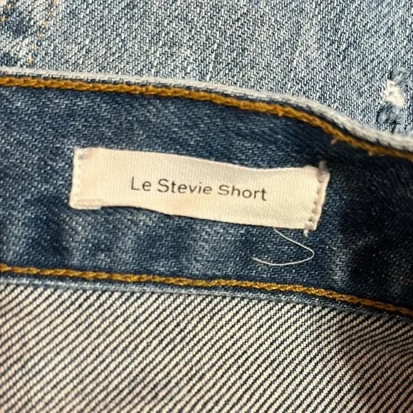✨FRAME✨Le Stevie Shorts with Peeking Pockets