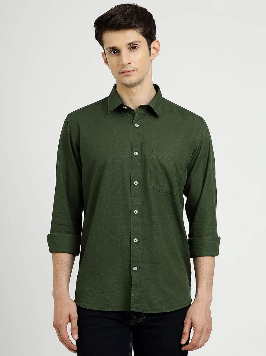 Green Solid Tailored Fit Semi Casual Shirt | JadeBlue