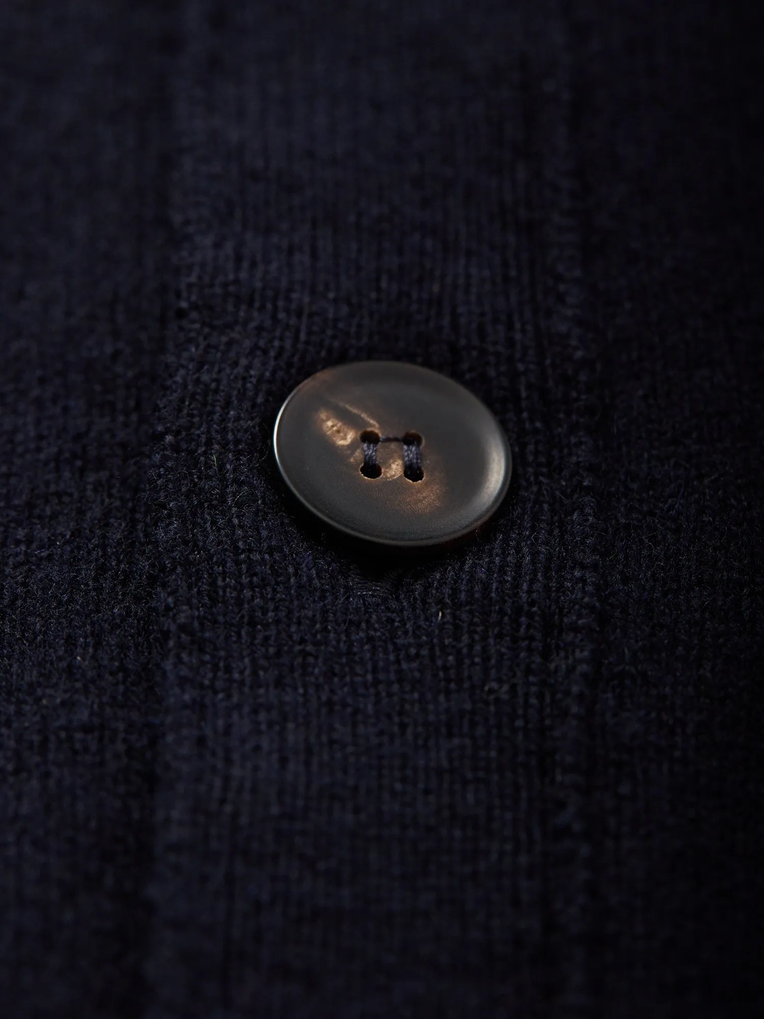 Lambswool Sleeveless Cardigan Navy