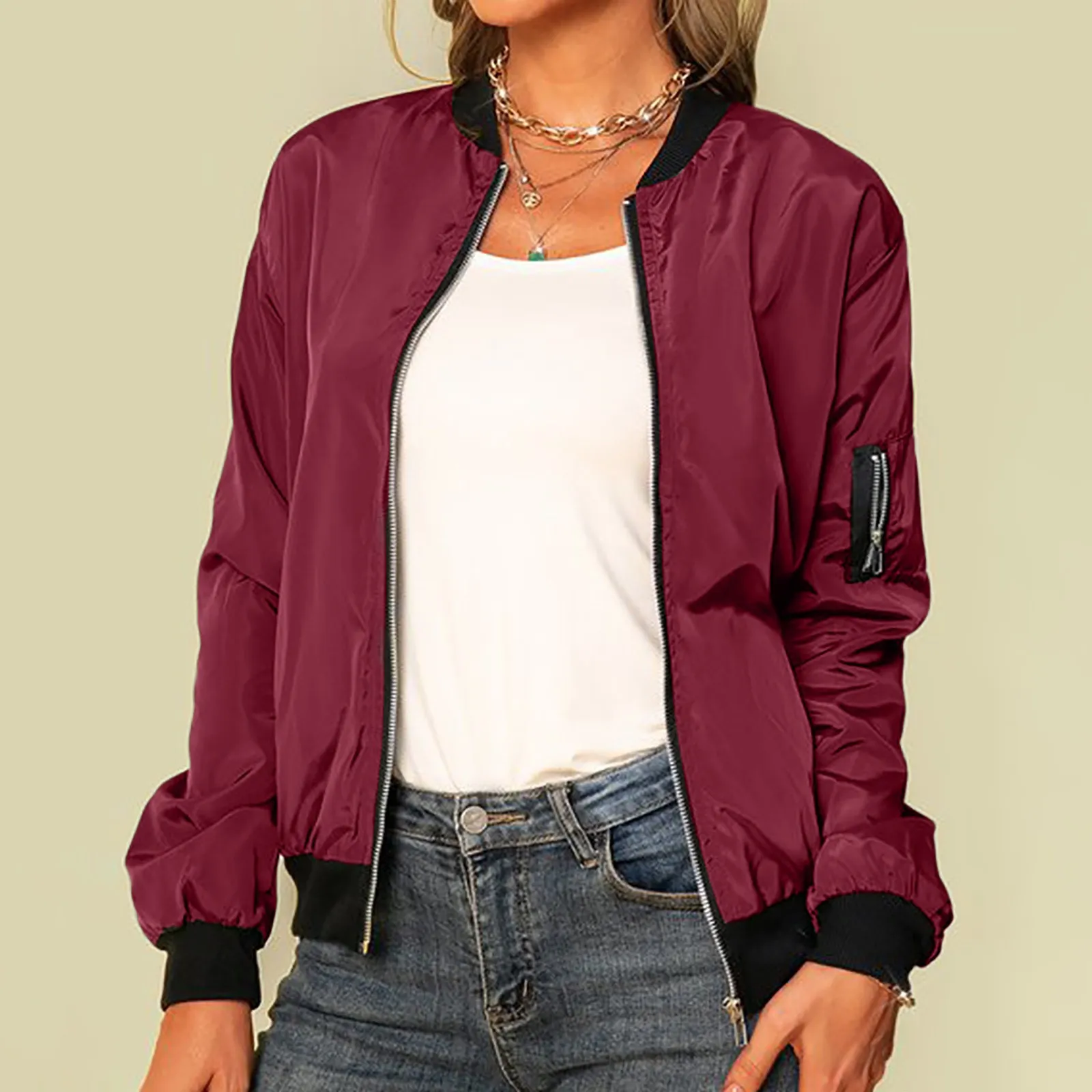 Lightweight bomber jacket with zip - Comfortable and versatile - Perfect for chilly days