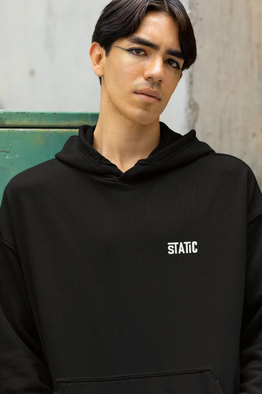 Magenta sneaky Satoru Gojo Oversized Hoodie - Jujutsu Kaisen