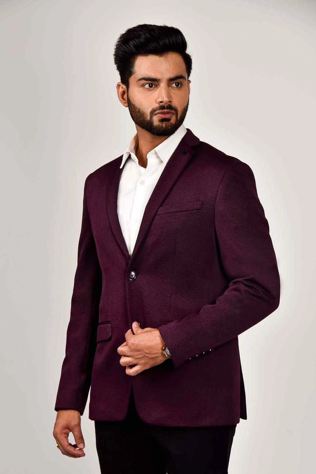 Maroon Knitted Blazer For Office Meetings