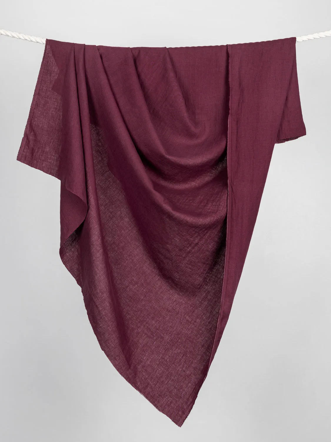 Midweight European Linen - Burgundy - Swatch