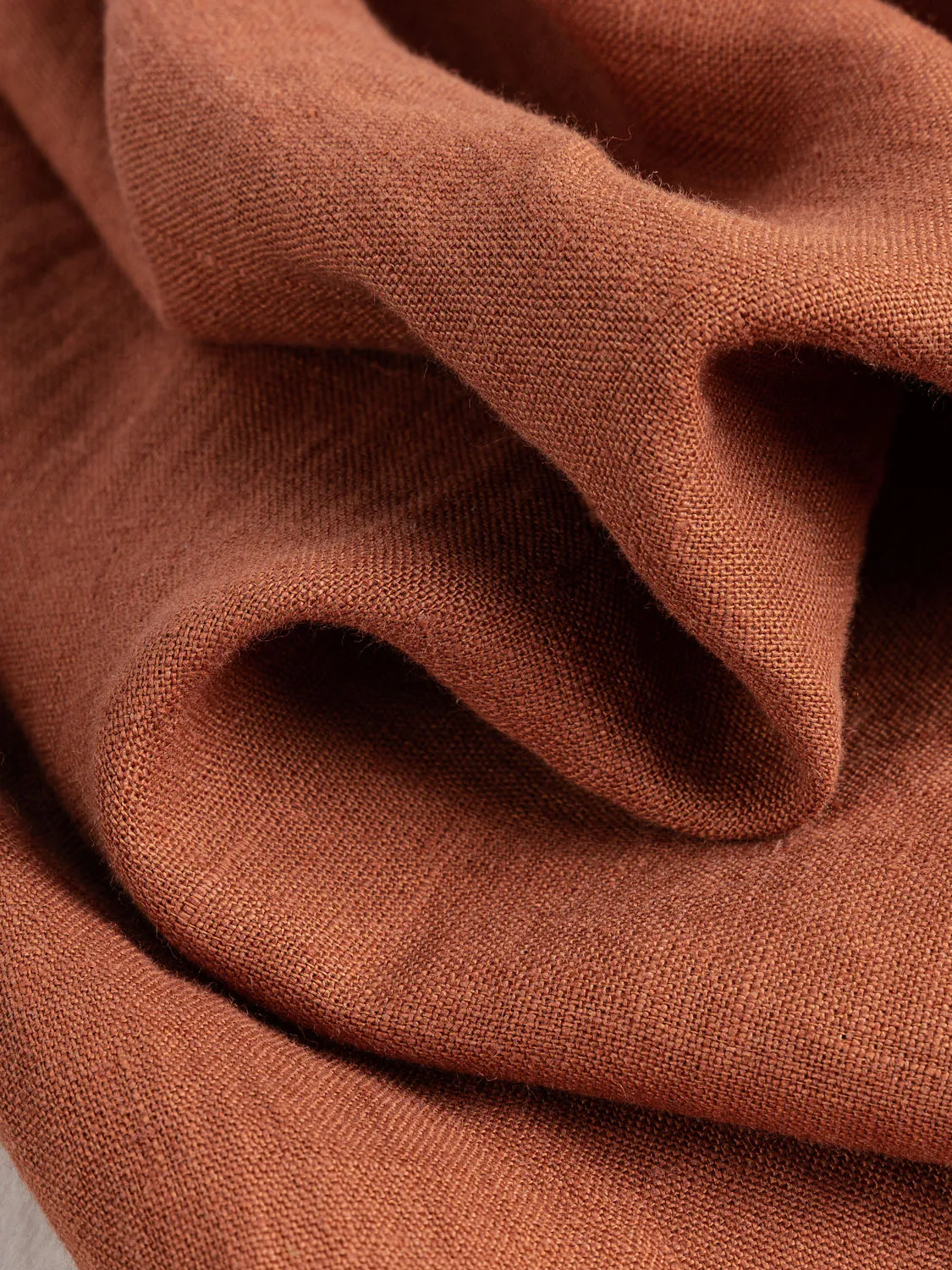 Midweight European Linen - Copper - Swatch