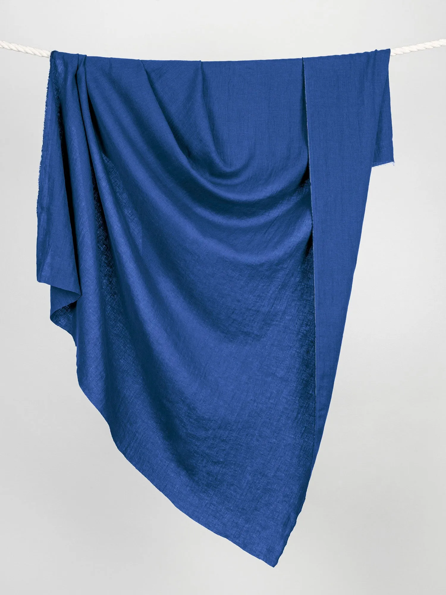 Midweight European Linen - True Blue - Swatch