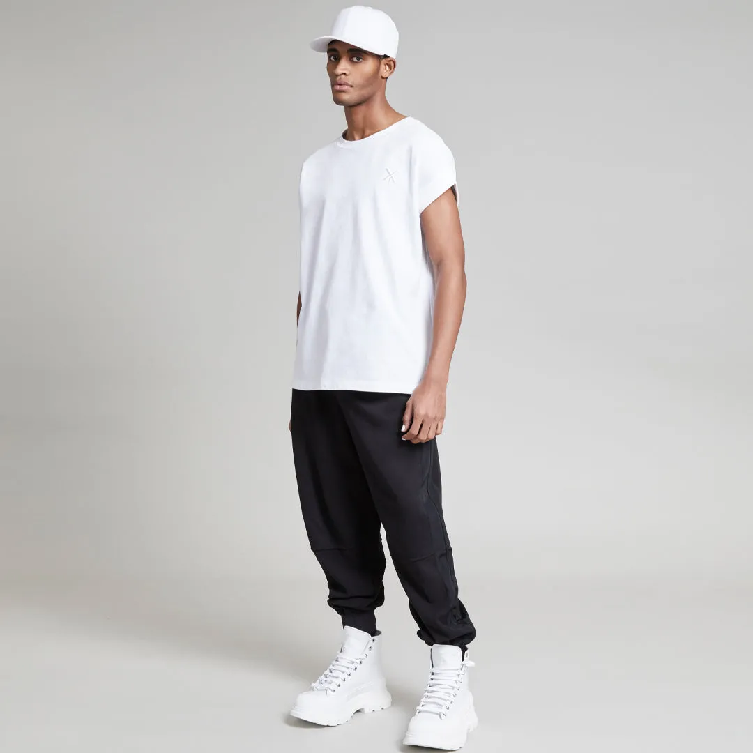 OLIVER TEE WHITE