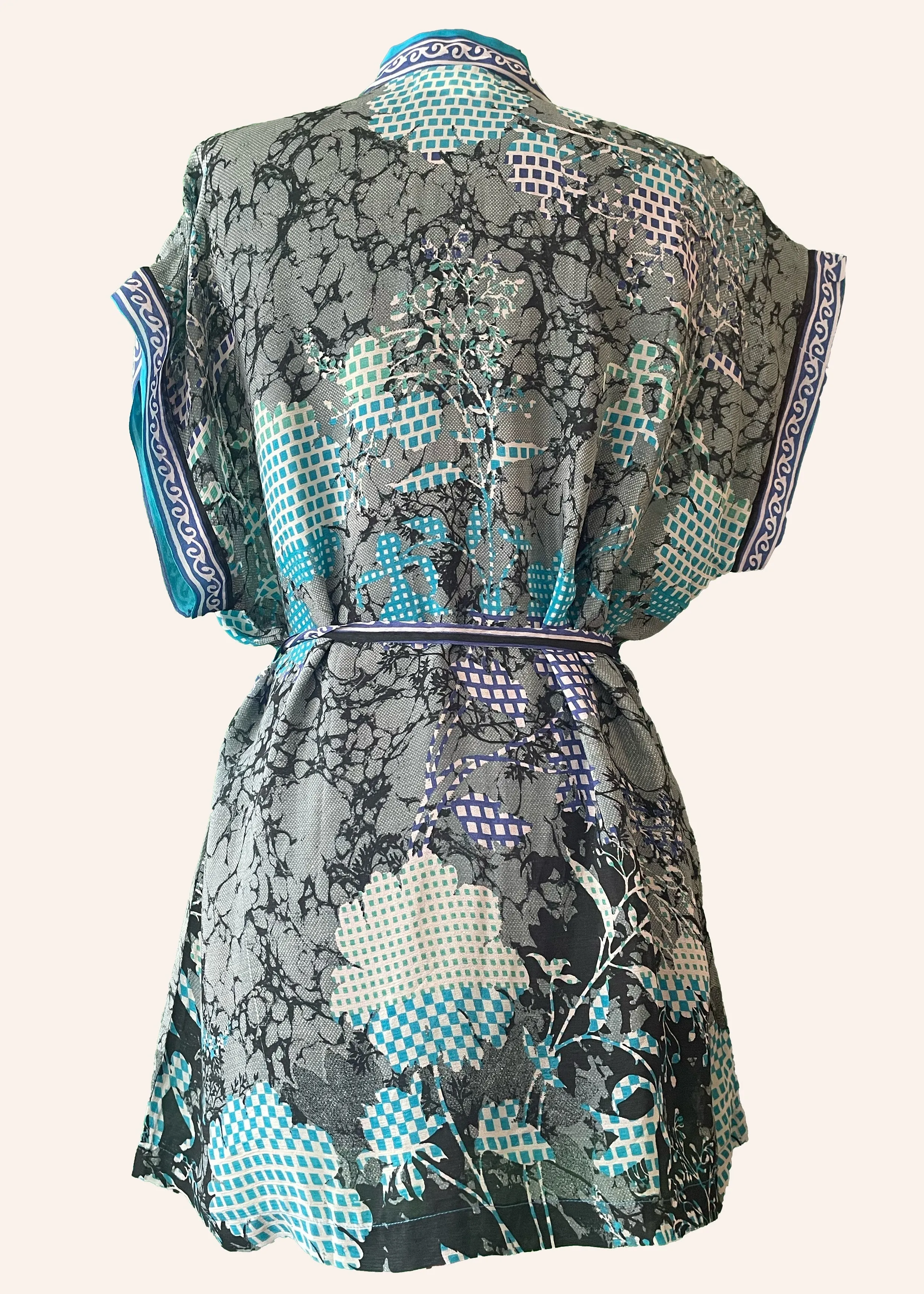 Pilea Silk Wrap Kimono Top ~ Spectra
