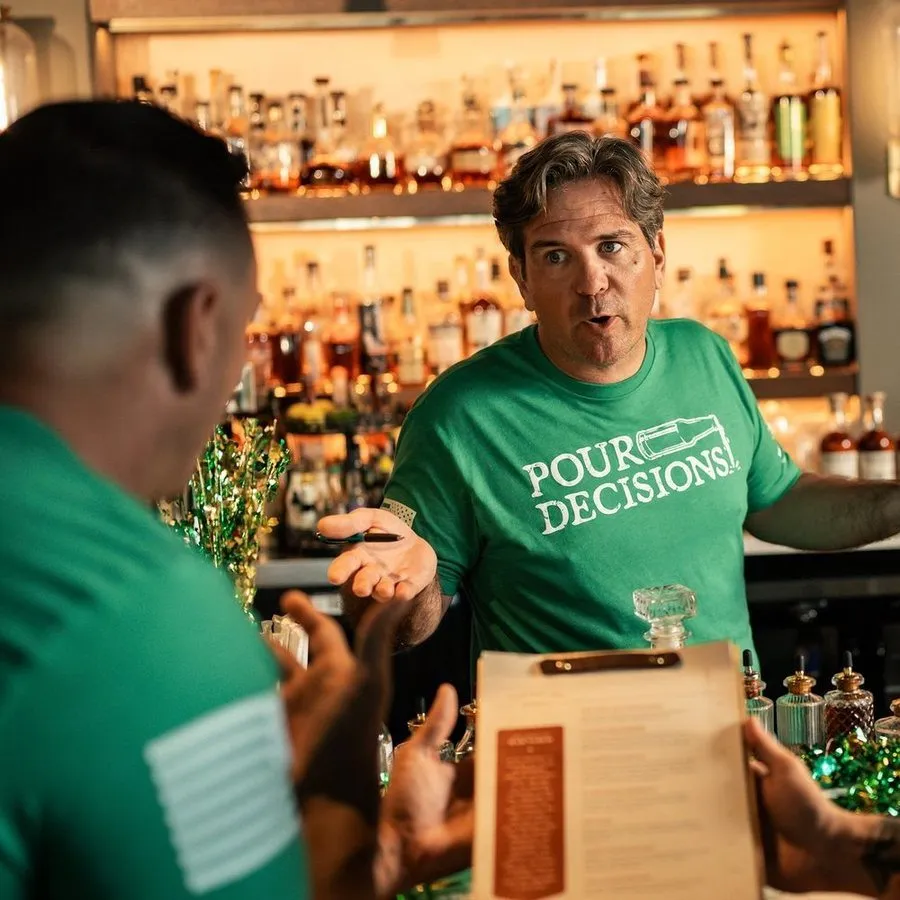 Pour Decisions T-Shirt - Kelly Green