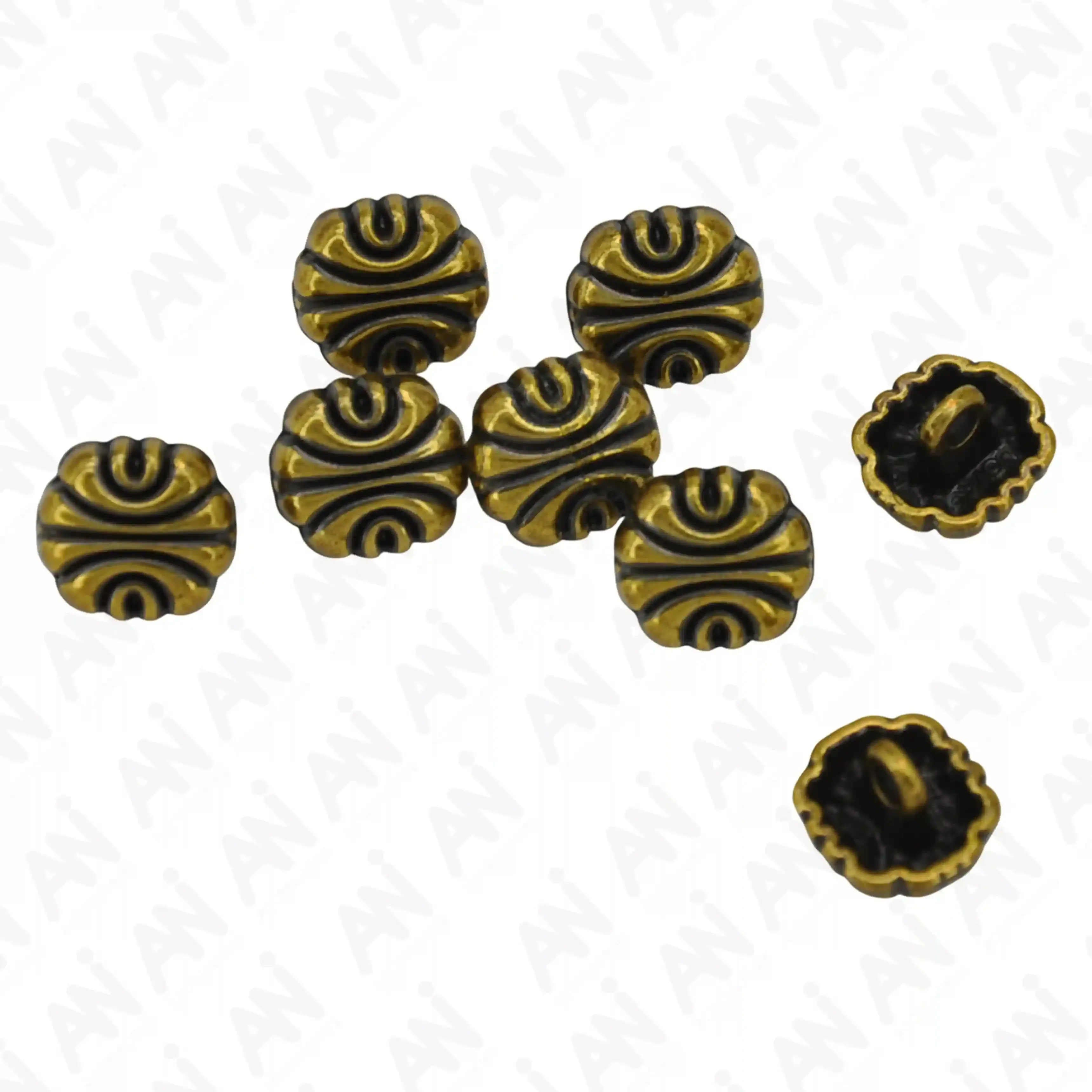 Scalloped Shirt 10mm Metal Button