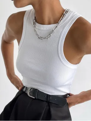 Sleeveless basic