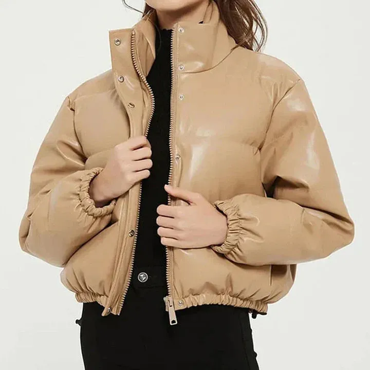 Stylish and adaptable Zinnia women's coat