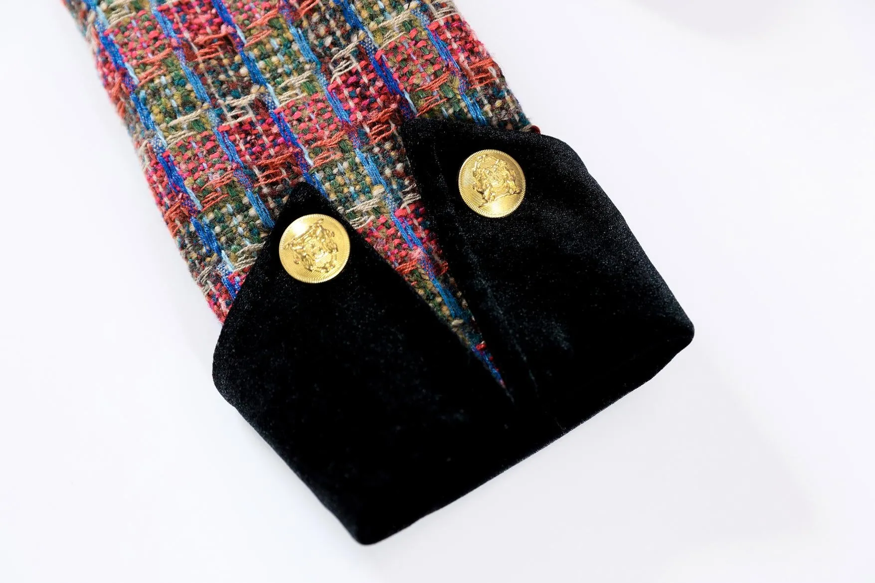 Stylish Velvet Blazer with Patch Pocket and Metal Buttons