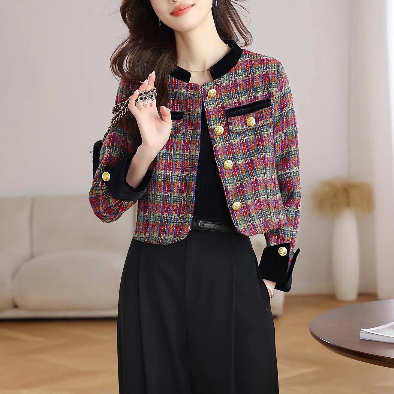 Stylish Velvet Blazer with Patch Pocket and Metal Buttons