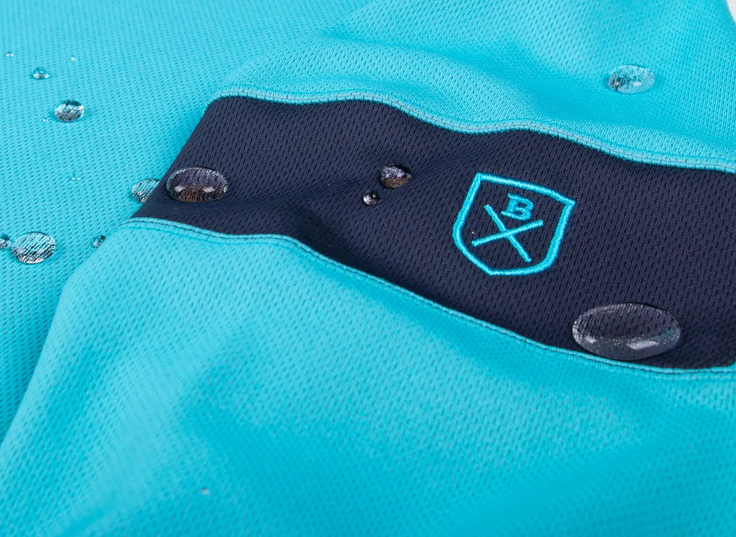 The Kanaha Hydrophobic Shirt for Men - Blue Atoll (Rich Navy)