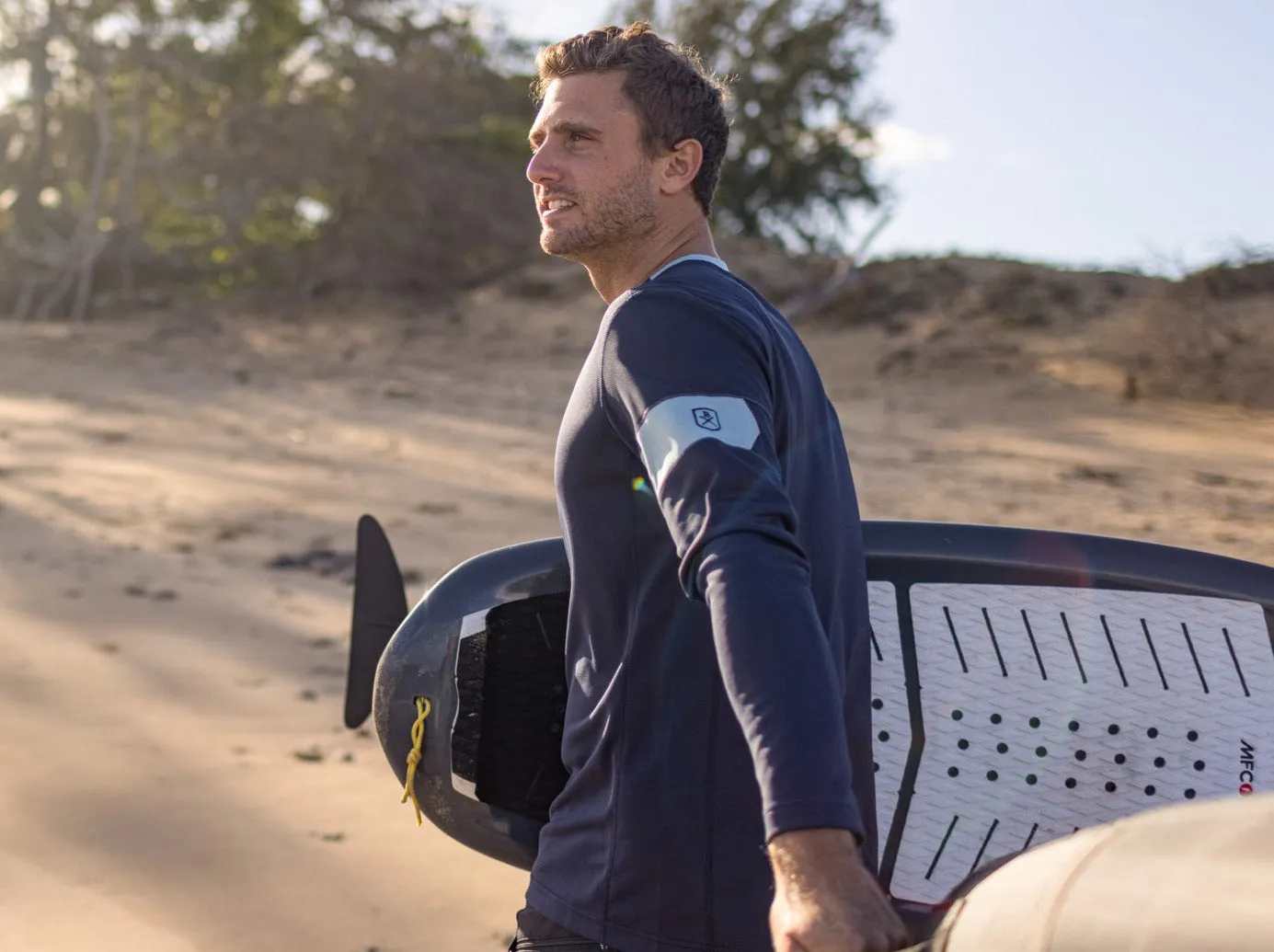 The Kanaha Hydrophobic Shirt for Men - Storm Blue (Rich Navy)