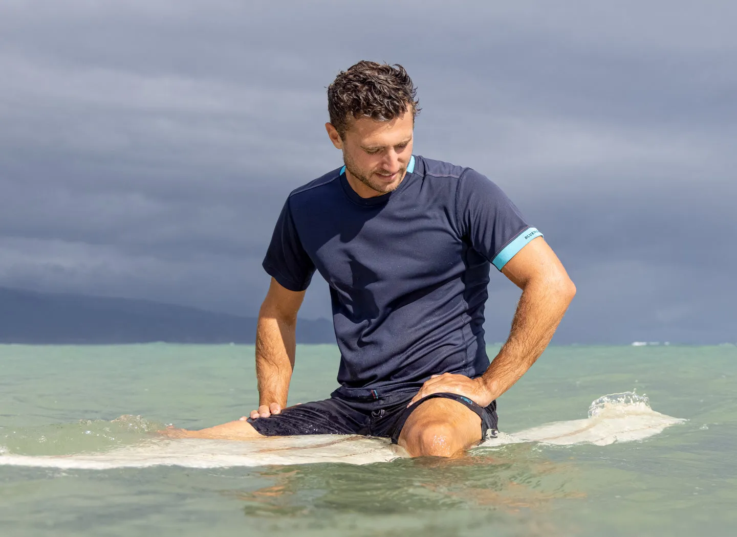 The Lane Hydrophobic Shirt for Men - Rich Navy