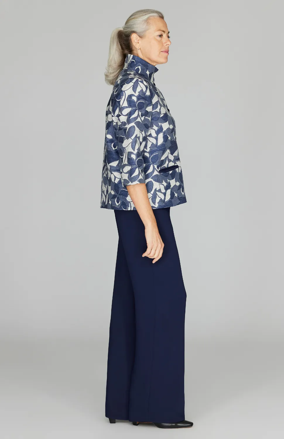 Tonal Floral Jacquard Short Button Front Jacket