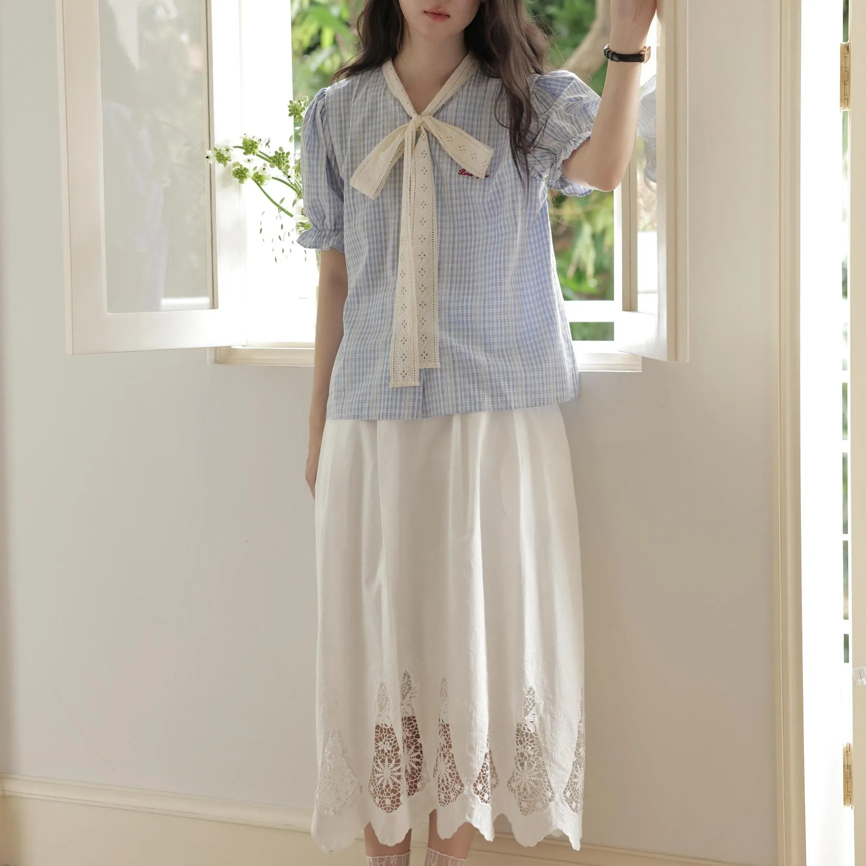 Vintage-inspired French Style Striped Shirt with Ruched Sleeves