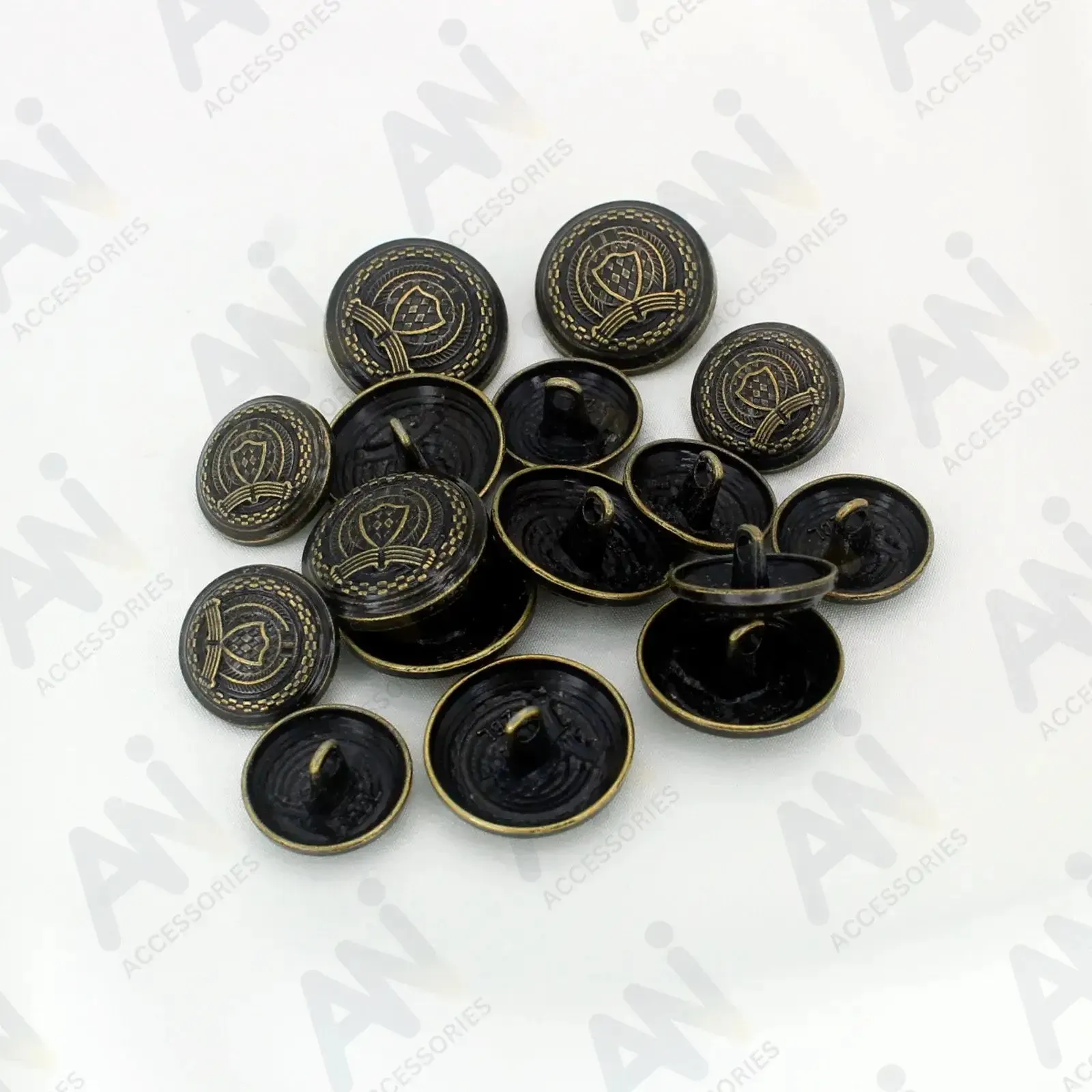 Vintage-Style Button for Clothing and Accessories