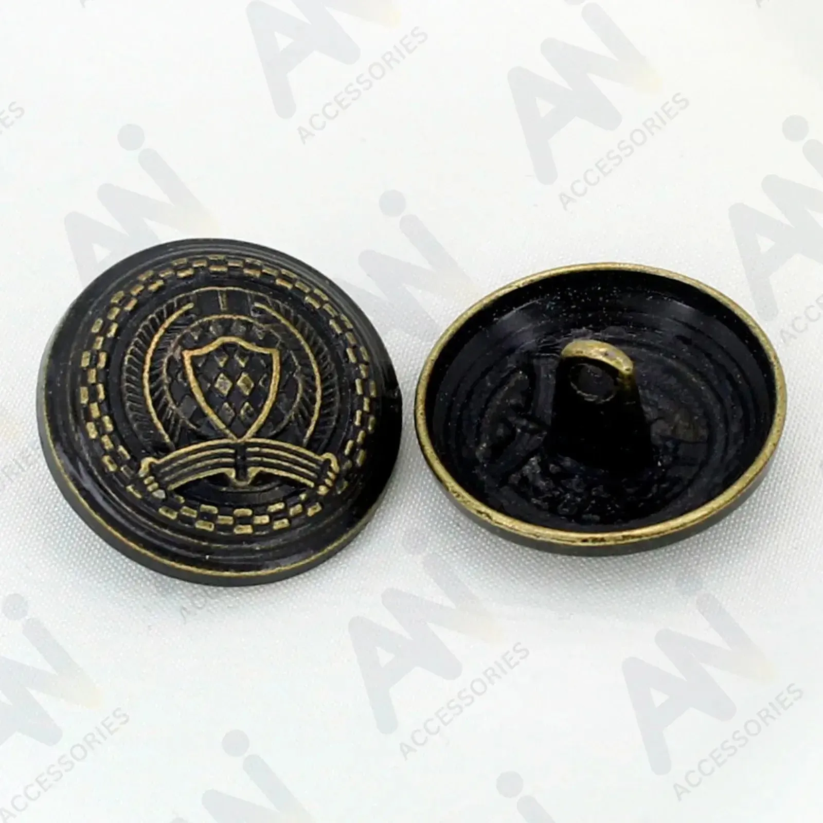 Vintage-Style Button for Clothing and Accessories